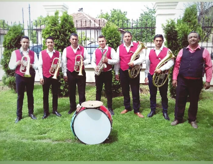 bendovi za svadbe - Trubački orkestar MILIGRAM