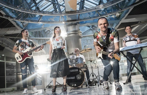 bendovi za svadbe - KOKTEL BEND