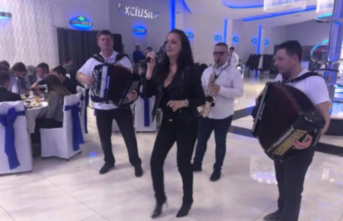 bendovi za svadbe - Carlama