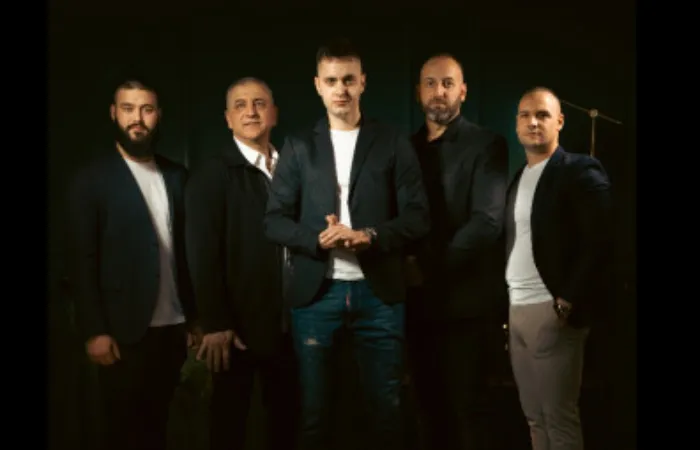 bendovi za svadbe - Metro band